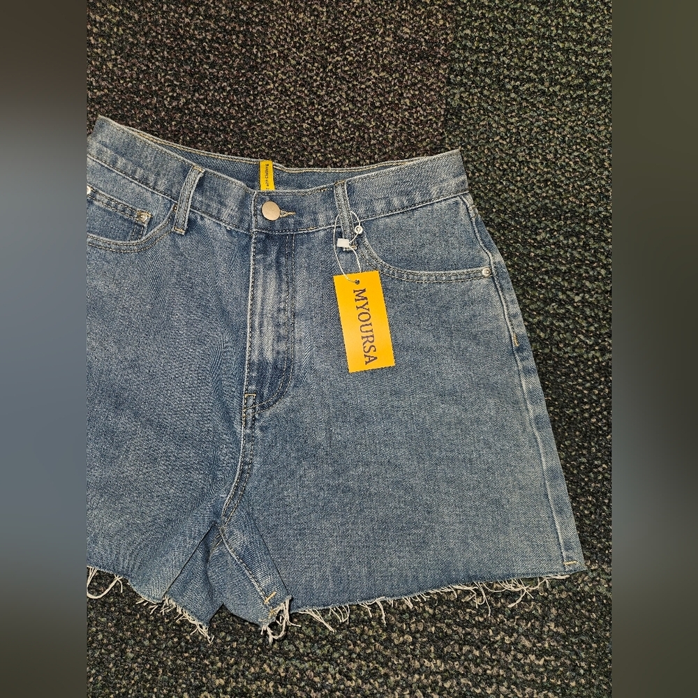 Myoursa Womans Cutoff Jean Shorts Size M - Picture 2 of 9